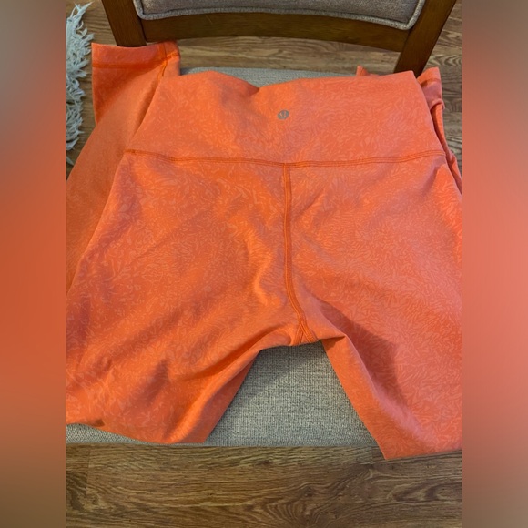LULULEMON WUNDER TRAIN HIGH RISE TIGHT 25” CRUNCH WARM CORAL LEGGINGS ORANGE - Picture 4 of 6